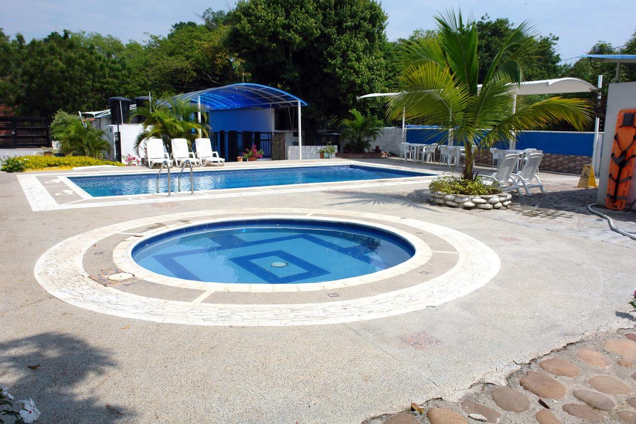 Hostal El Ruby Вильявьеха Экстерьер фото