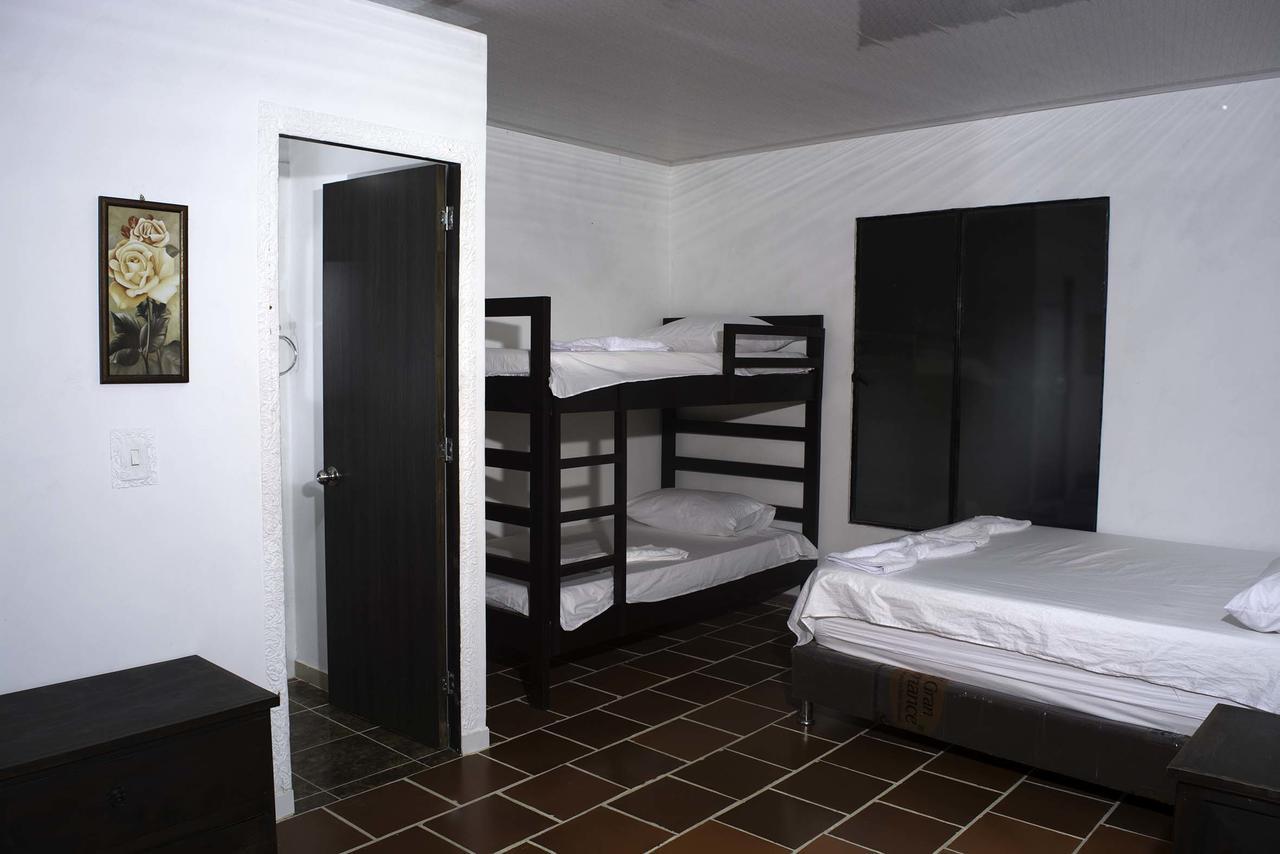 Hostal El Ruby Вильявьеха Экстерьер фото