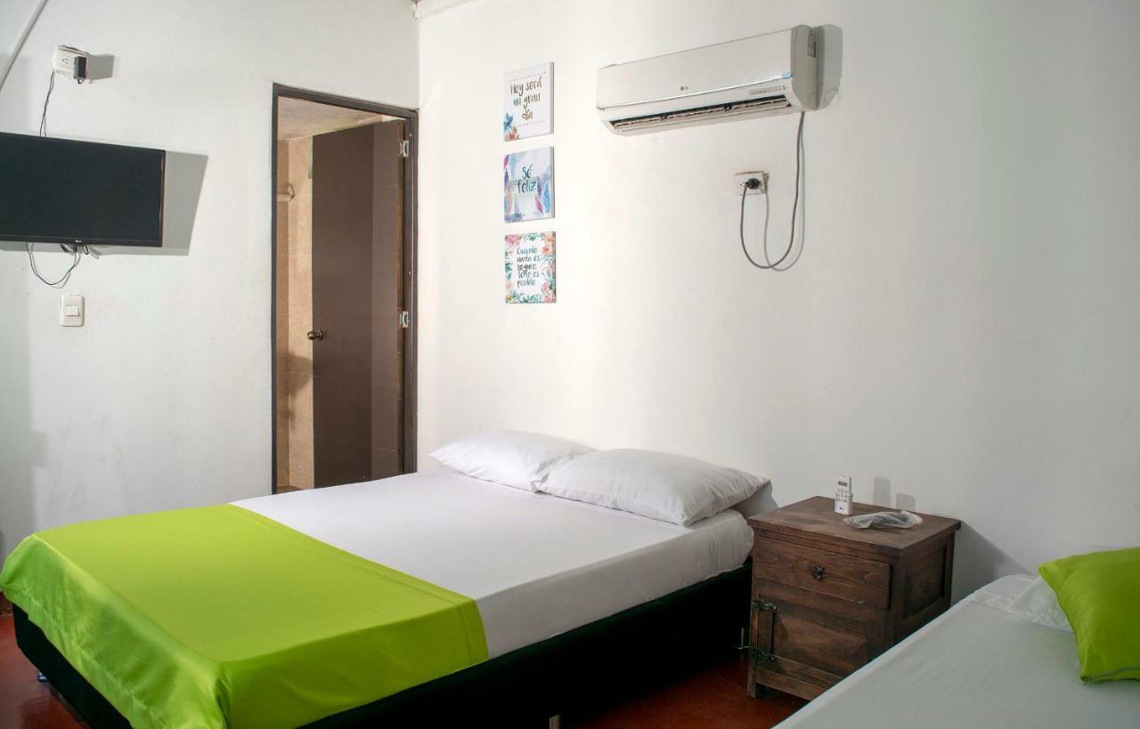 Hostal El Ruby Вильявьеха Экстерьер фото