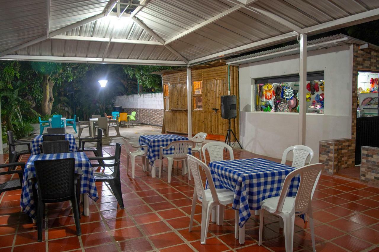 Hostal El Ruby Вильявьеха Экстерьер фото
